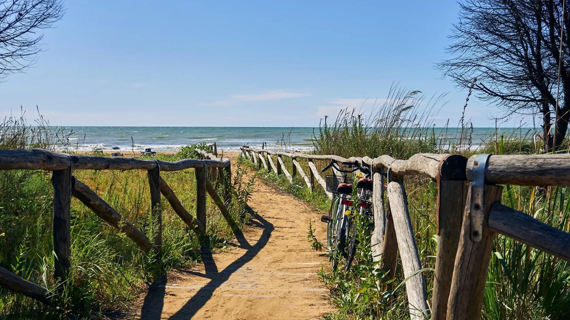 Graceful Flat With Big Balcony - Beahost Apartment Bibione